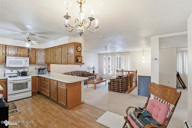 3417 Richmond Avenue, Anchorage, AK 99508