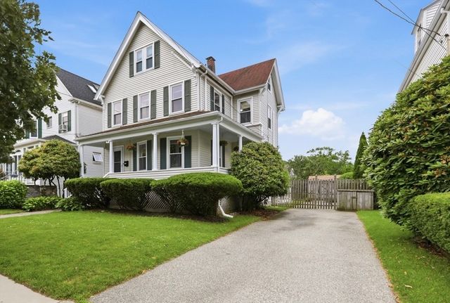59 Beech Ave, Melrose, MA 02176