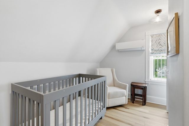 59 Beech Ave, Melrose, MA 02176