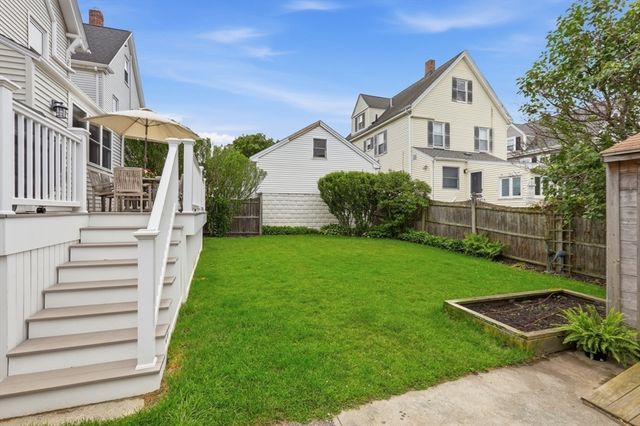 59 Beech Ave, Melrose, MA 02176