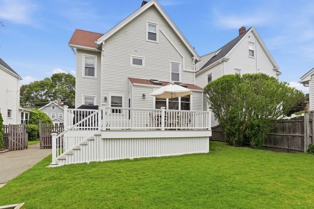 59 Beech Ave, Melrose, MA 02176