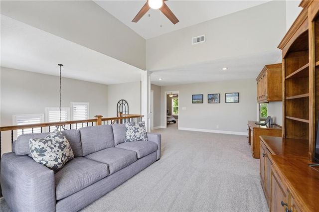 4910 W 155TH Terrace, Overland Park, KS 66224