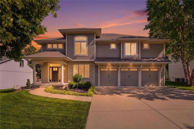 4910 W 155TH Terrace, Overland Park, KS 66224