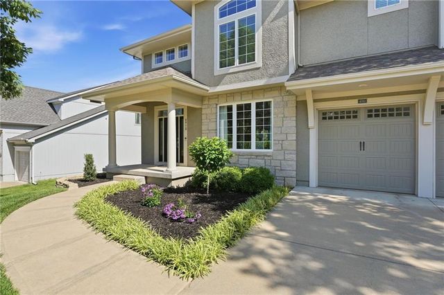 4910 W 155TH Terrace, Overland Park, KS 66224
