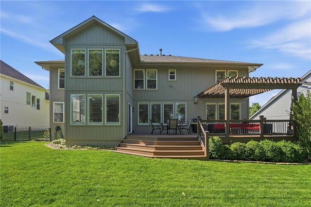 4910 W 155TH Terrace, Overland Park, KS 66224