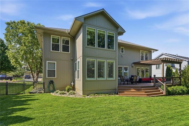4910 W 155TH Terrace, Overland Park, KS 66224