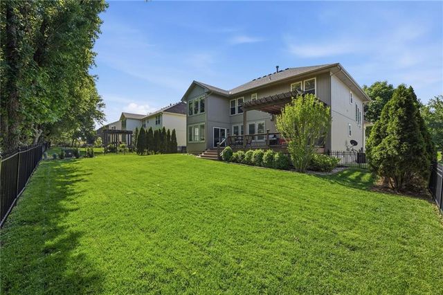 4910 W 155TH Terrace, Overland Park, KS 66224