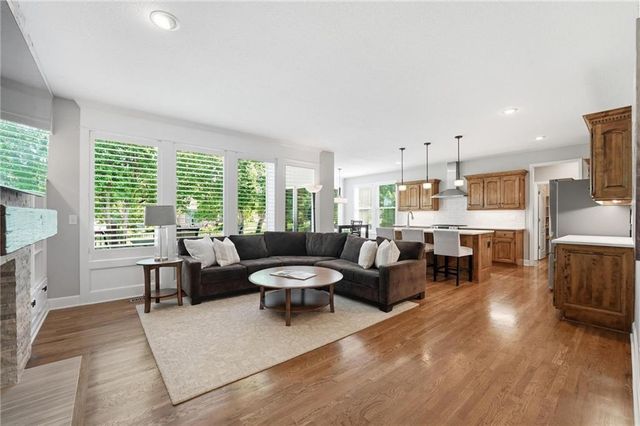 4910 W 155TH Terrace, Overland Park, KS 66224