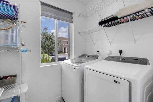 1042 SE 23rd Terrace, Homestead, FL 33035