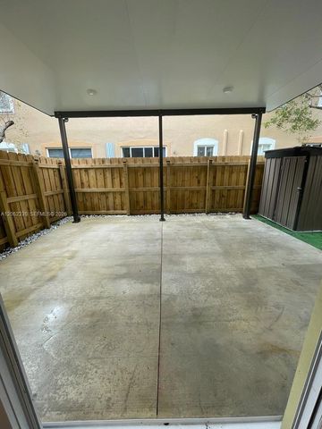 1042 SE 23rd Terrace, Homestead, FL 33035