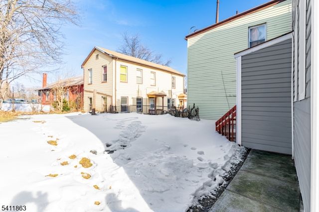 209 Taylor St, City Of Orange Twp., NJ 07050