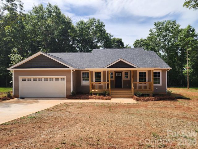 1940 Friendly Lane 38, Newton, NC 28658