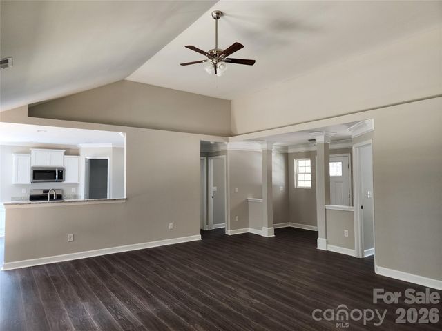 1940 Friendly Lane 38, Newton, NC 28658