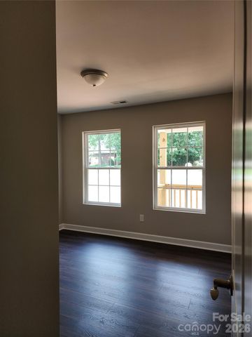 1940 Friendly Lane 38, Newton, NC 28658