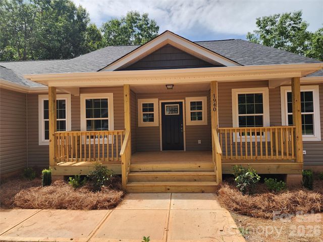 1940 Friendly Lane 38, Newton, NC 28658