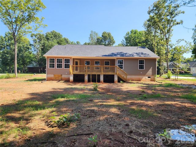 1940 Friendly Lane 38, Newton, NC 28658