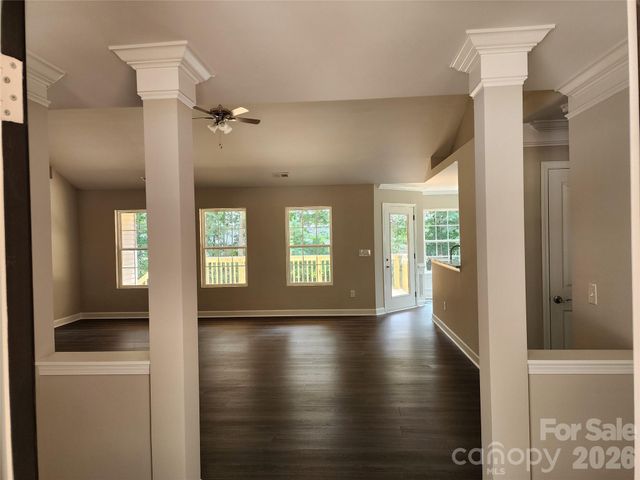 1940 Friendly Lane 38, Newton, NC 28658