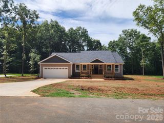 1940 Friendly Lane 38, Newton, NC 28658