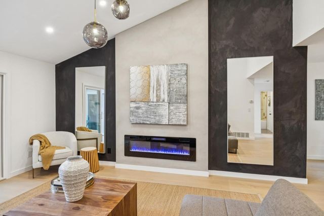 142 Mission Drive, East Palo Alto, CA 94303