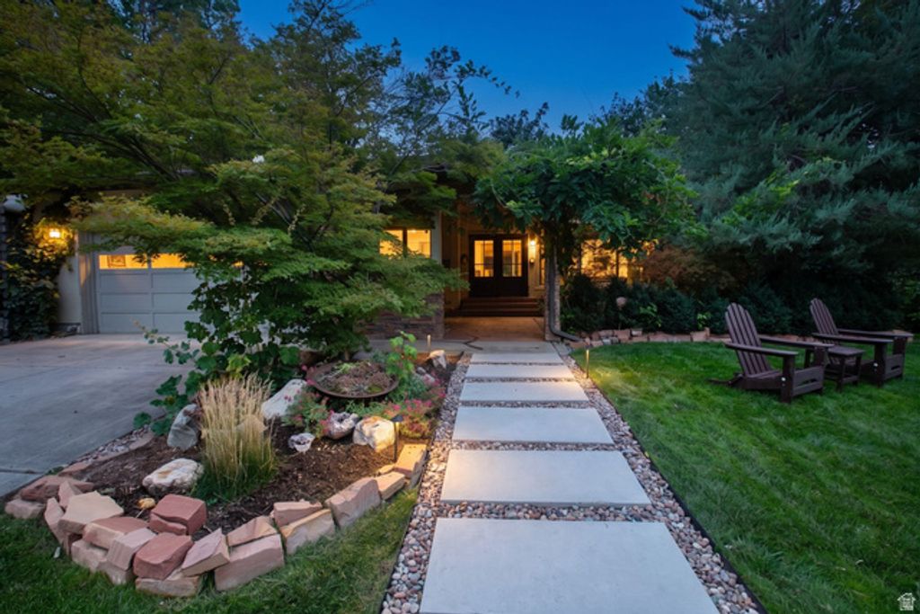 3620 E JONATHAN DR, Cottonwood Heights, UT 84121 — exterior