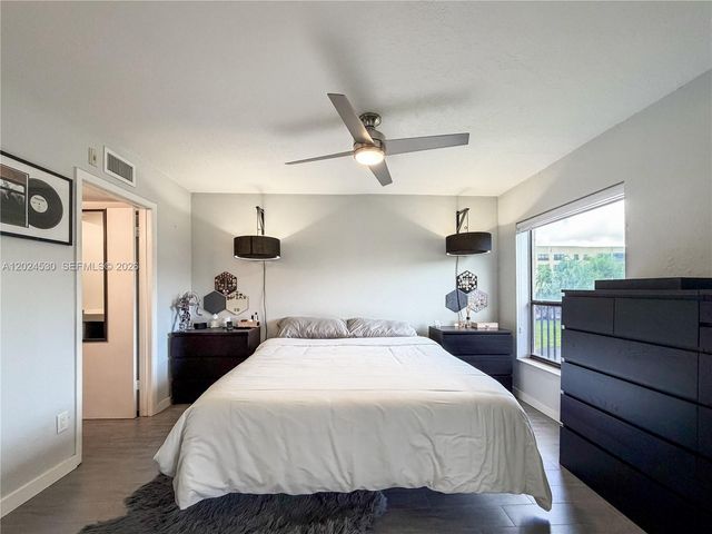 2900 NW 42nd Ave A207, Coconut Creek, FL 33066