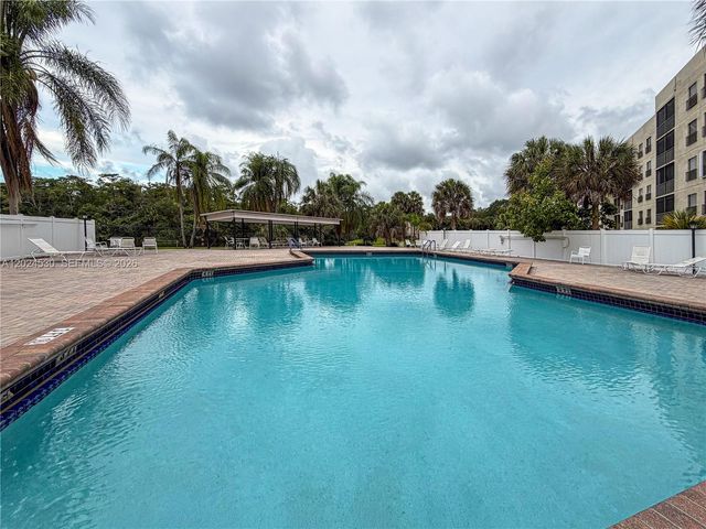 2900 NW 42nd Ave A207, Coconut Creek, FL 33066