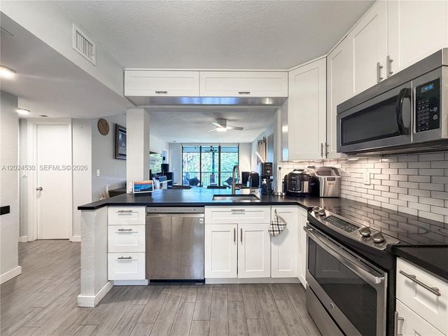 2900 NW 42nd Ave A207, Coconut Creek, FL 33066