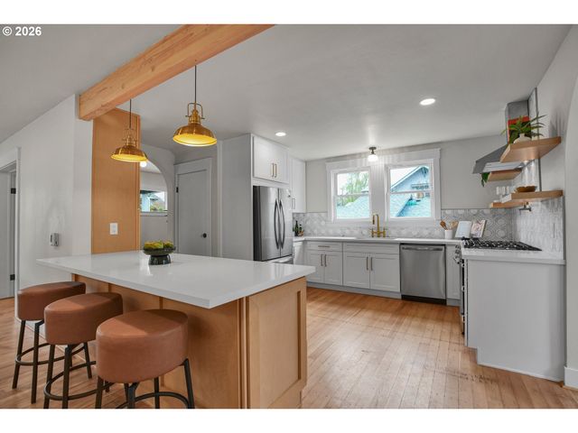 2535 Se 32ND Ave, Portland, OR 97202