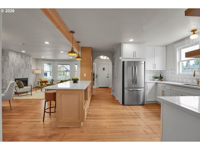 2535 Se 32ND Ave, Portland, OR 97202