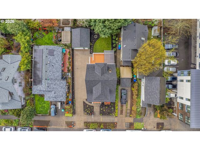 2535 Se 32ND Ave, Portland, OR 97202