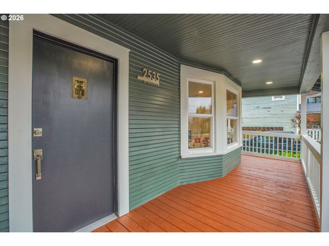 2535 Se 32ND Ave, Portland, OR 97202
