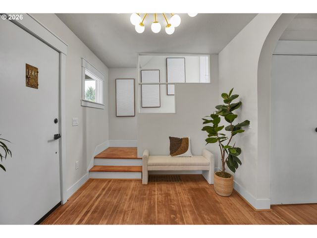 2535 Se 32ND Ave, Portland, OR 97202