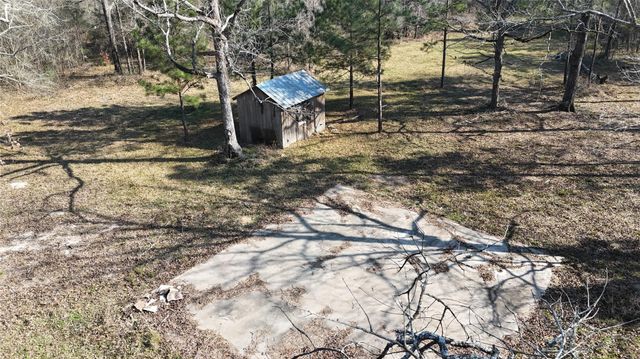 16086 Magnolia Park, Conroe, TX 77306