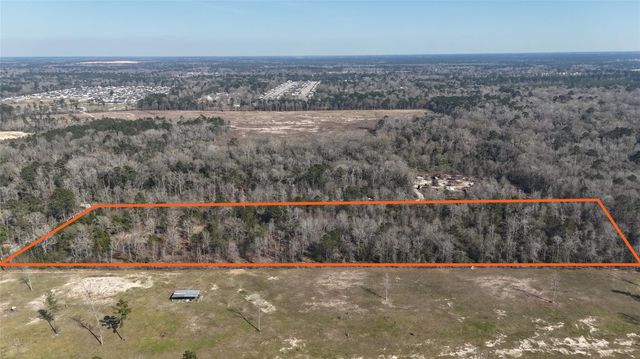 16086 Magnolia Park, Conroe, TX 77306