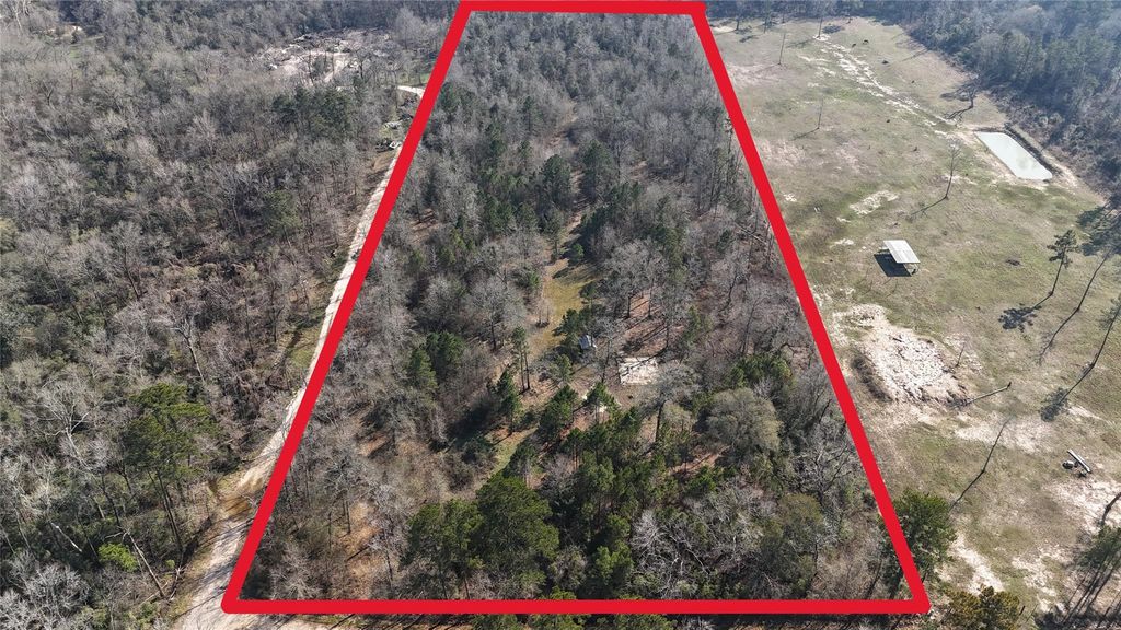 16086 Magnolia Park, Conroe, TX 77306