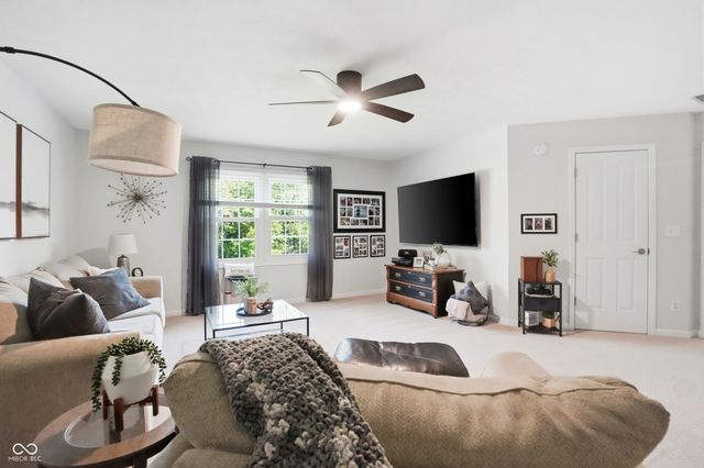 4226 Alverdo Lane, Carmel, IN 46033
