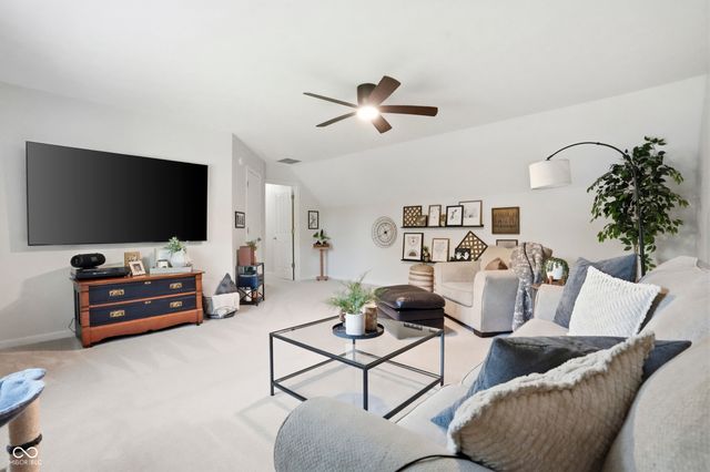 4226 Alverdo Lane, Carmel, IN 46033