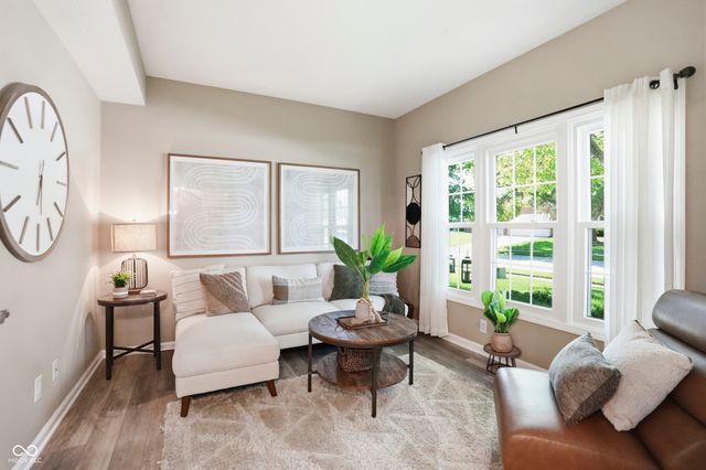 4226 Alverdo Lane, Carmel, IN 46033