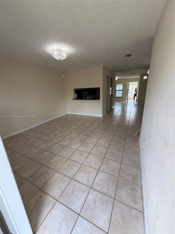 15302 SW 72nd St 29-21, Miami, FL 33193