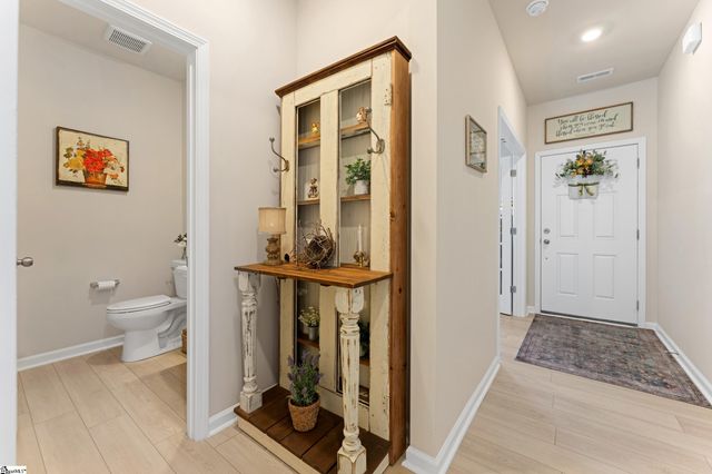 101 Paneer Lane, Taylors, SC 29687