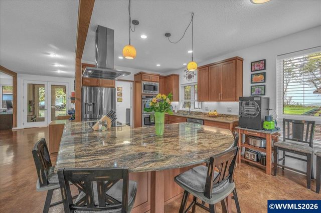 62710 Wagon Wheel Dr, St Helens, OR 97051