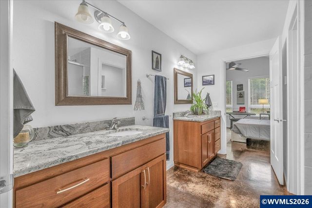 62710 Wagon Wheel Dr, St Helens, OR 97051