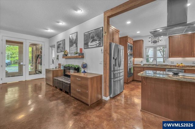 62710 Wagon Wheel Dr, St Helens, OR 97051