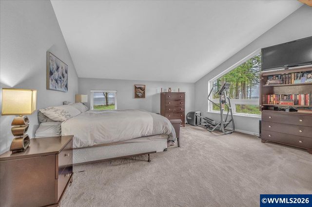 62710 Wagon Wheel Dr, St Helens, OR 97051