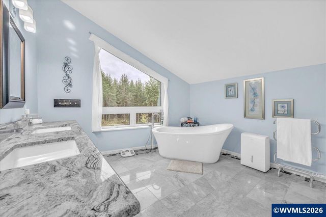 62710 Wagon Wheel Dr, St Helens, OR 97051