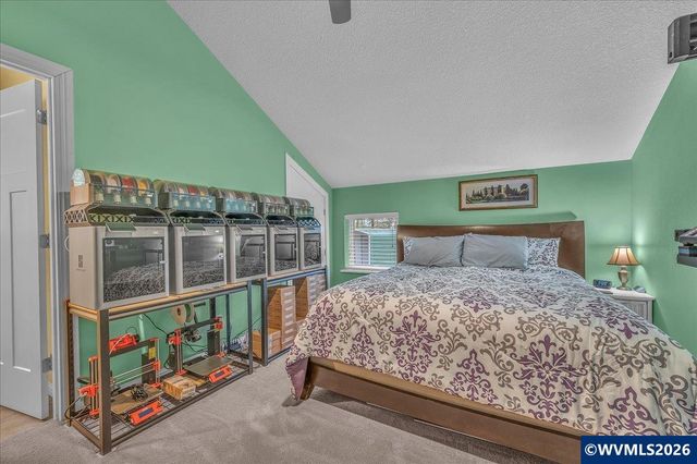 62710 Wagon Wheel Dr, St Helens, OR 97051