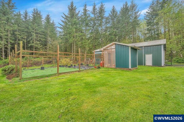 62710 Wagon Wheel Dr, St Helens, OR 97051