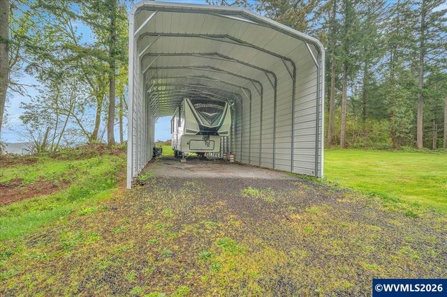 62710 Wagon Wheel Dr, St Helens, OR 97051