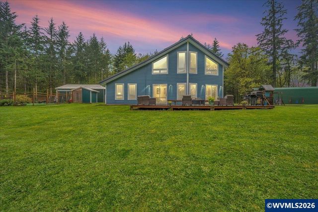 62710 Wagon Wheel Dr, St Helens, OR 97051