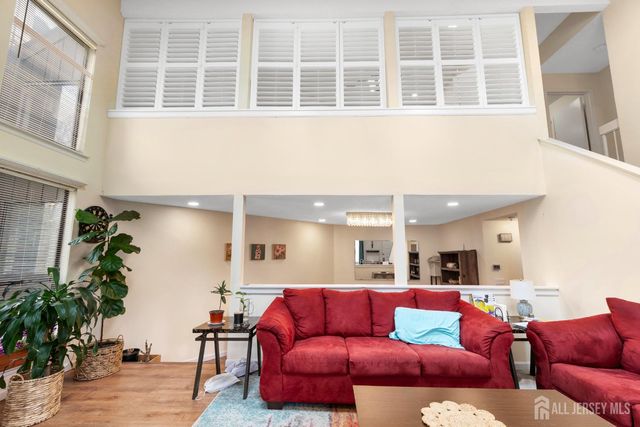 272 Westgate Drive, Edison, NJ 08820